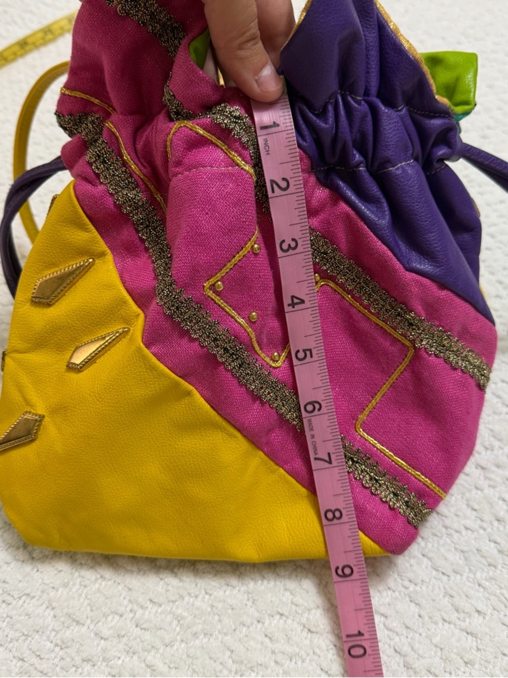 Vintage 80’s Colorblock Drawstring Shoulder Bag in Purple, Teal & Yellow - Picture 5 of 13